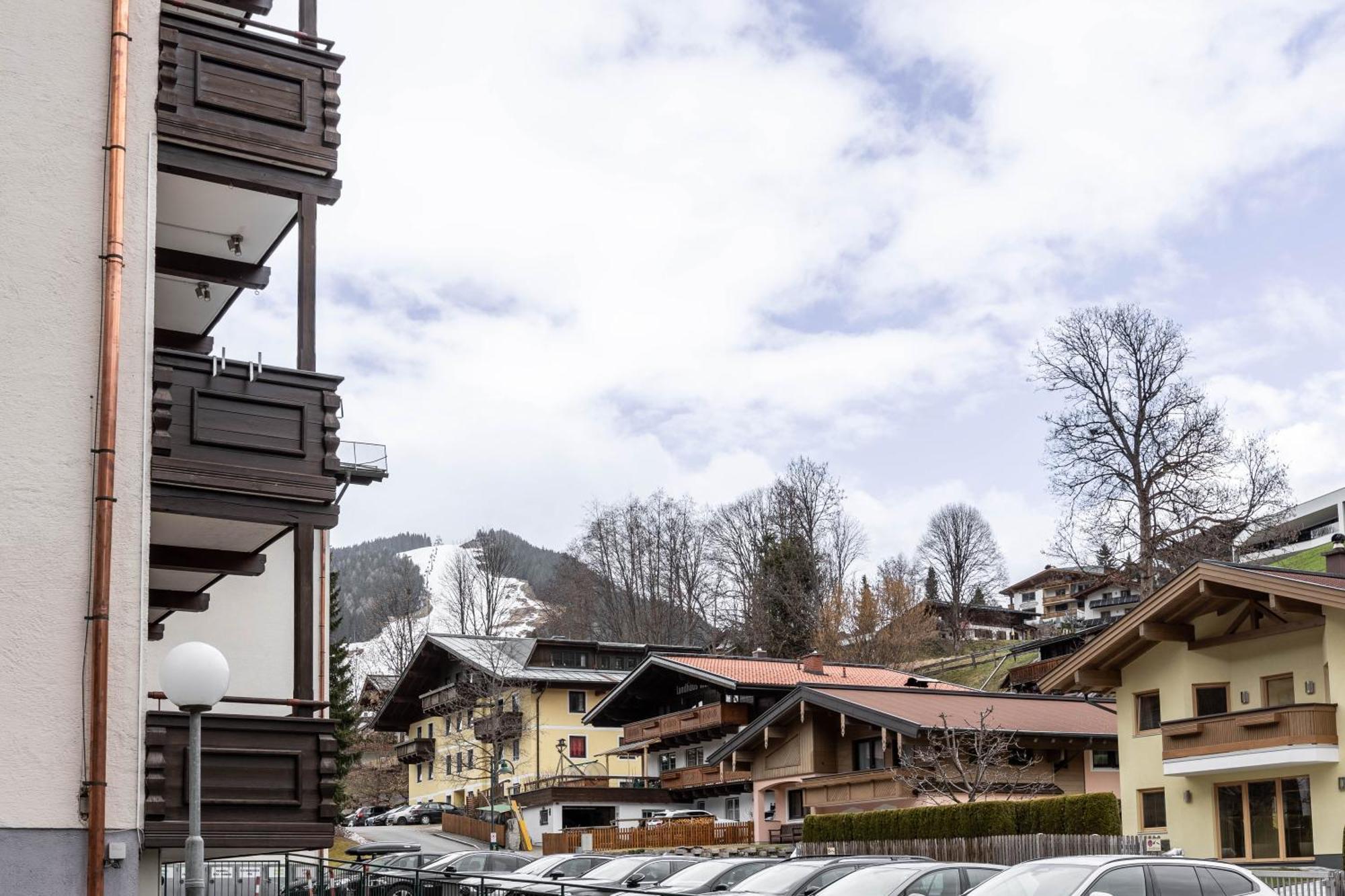 Appartement Ski & Bike Saalbach-Hinterglemm Exterior photo